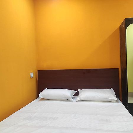 Hotel Sk Lodge Near Guwahati Airport エクステリア 写真