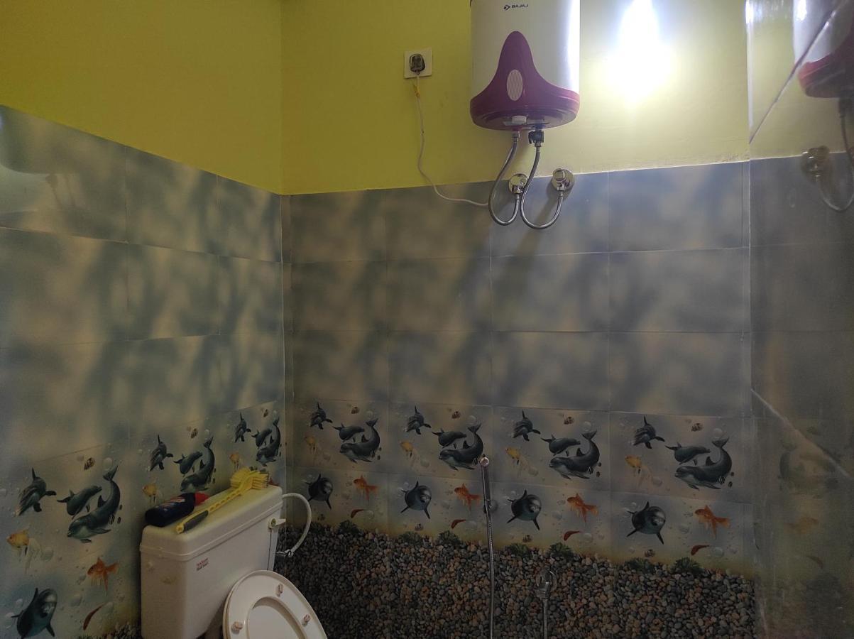 Hotel Sk Lodge Near Guwahati Airport エクステリア 写真